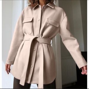 Aritzia Wilfred Rialto Wool Belted
Shirt Jacket Shacket Luster Grey